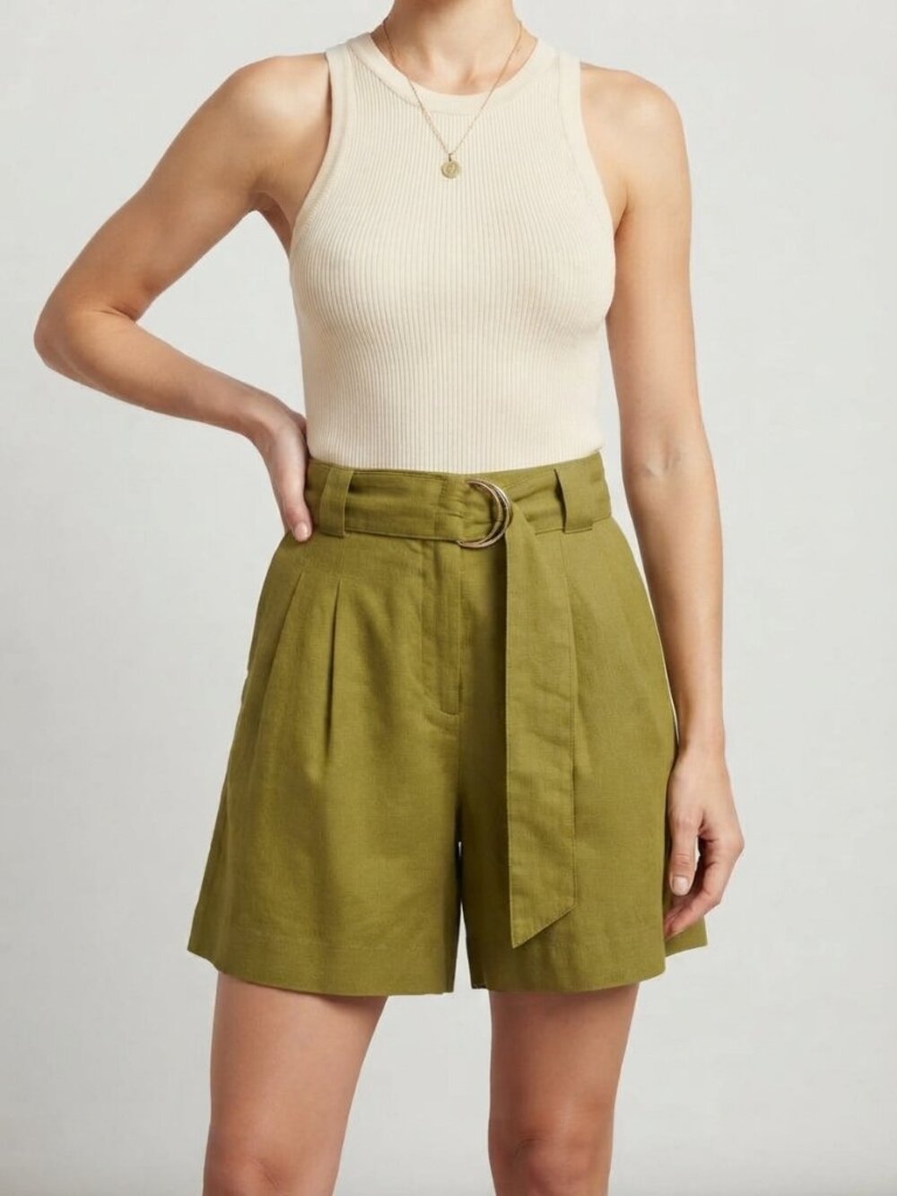 Broadway 38 Belted Pleated Linen Blend Shorts Olive High Waist Size L NWT